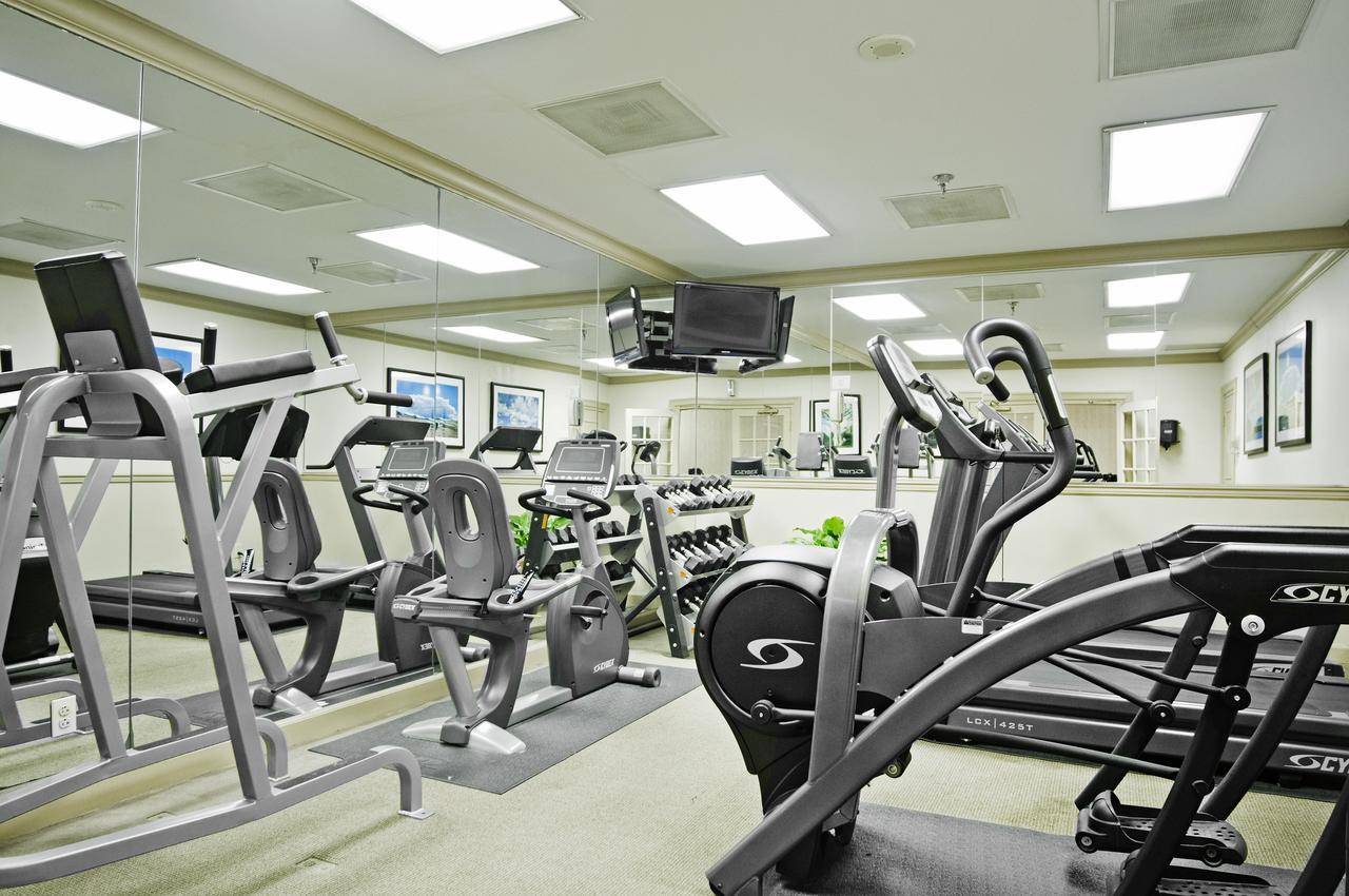 Oakwood At Residences At Rio Gaithersburg Room photo