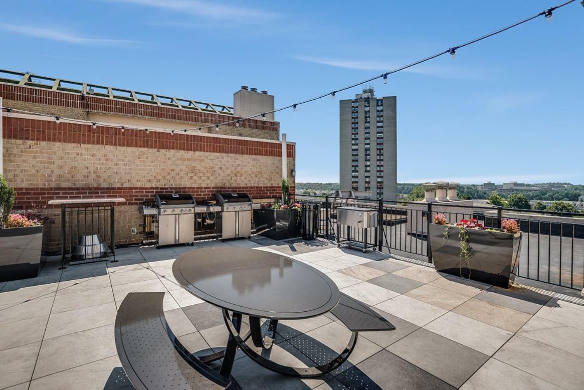 Oakwood At Residences At Rio Gaithersburg Exterior photo